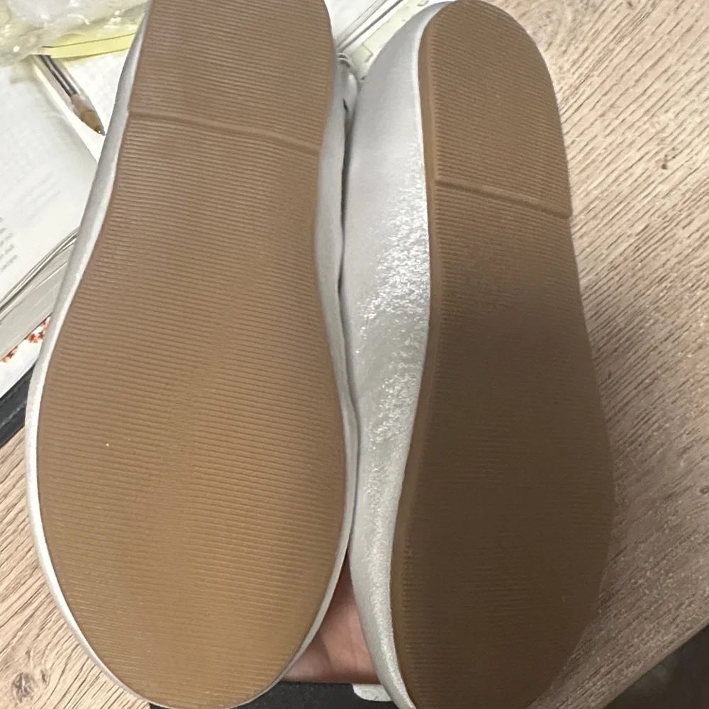 Felix & Flora White Ballet Flats with Pearls size 13